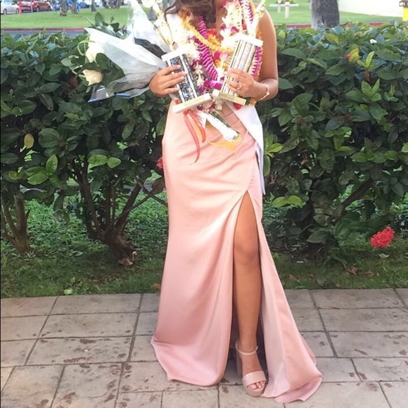 FAVIANA DESIGNER PROM/PAGEANT STRAPLESS GOWN MAXI DRESS PINK WHITE HOT HAWAI’I - Picture 3 of 9